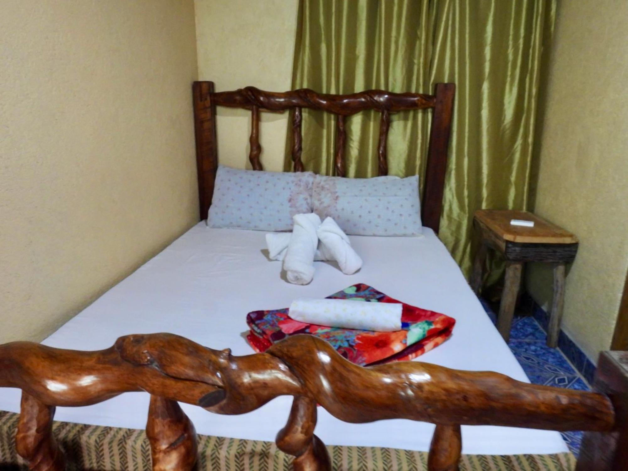 Iguanitas Lodge Pital  Buitenkant foto
