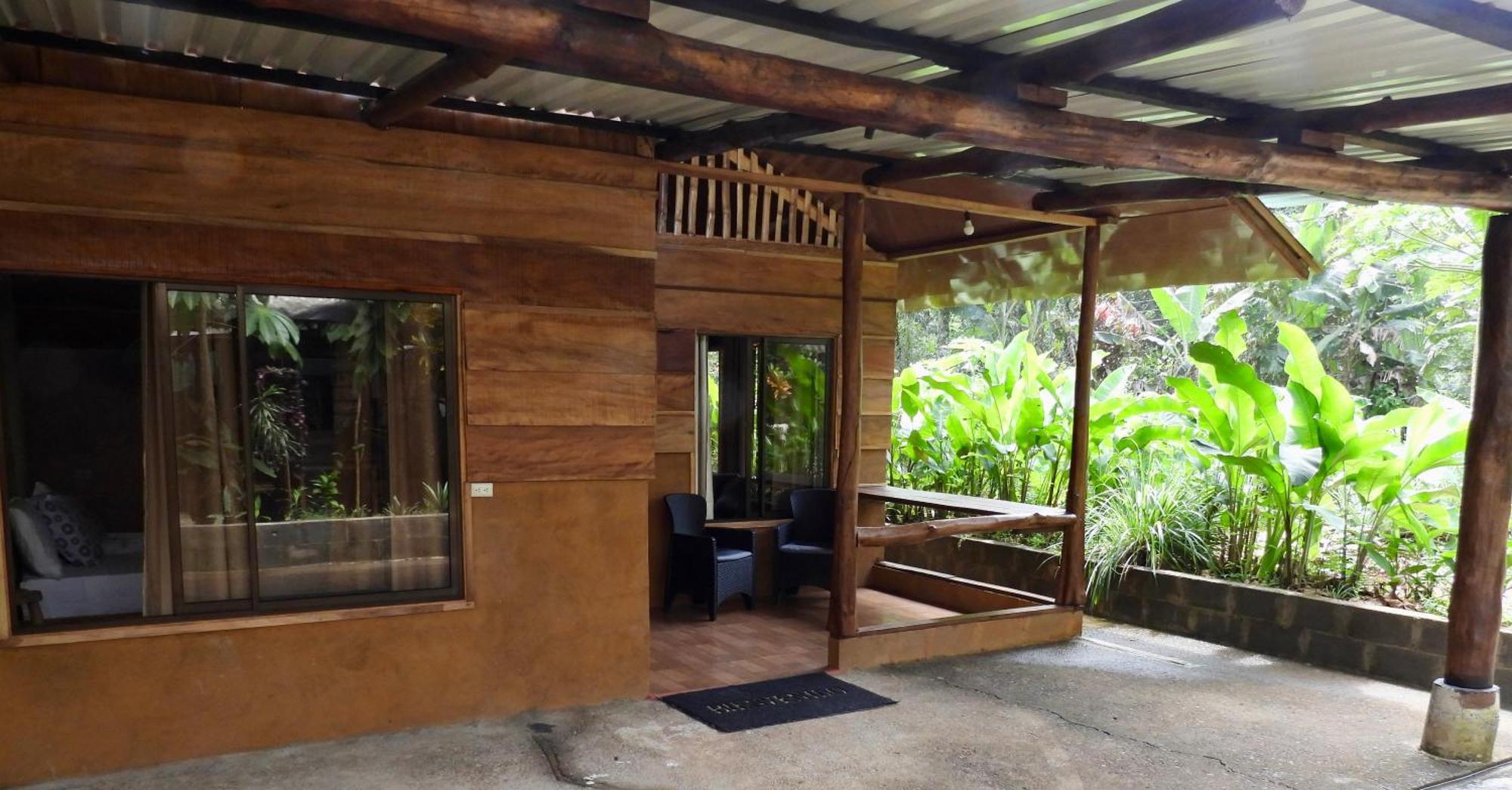 Iguanitas Lodge Pital  Buitenkant foto